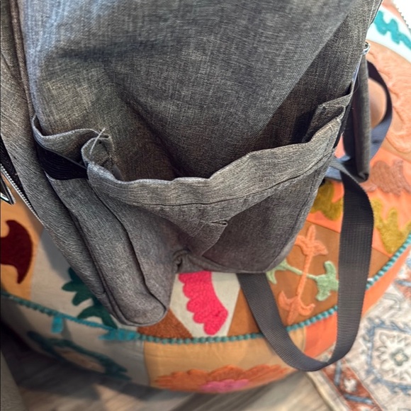 NWOT Keababies Gray Canvas Backpack with Leather Patch for babies / or all - Picture 6 of 7